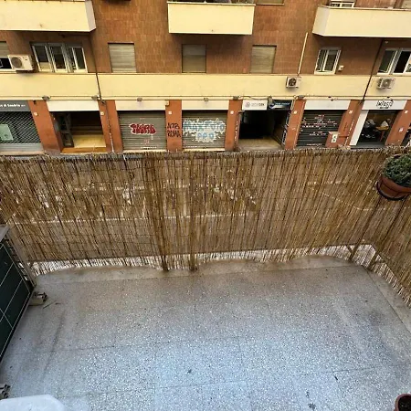 Marconi House Apartment *